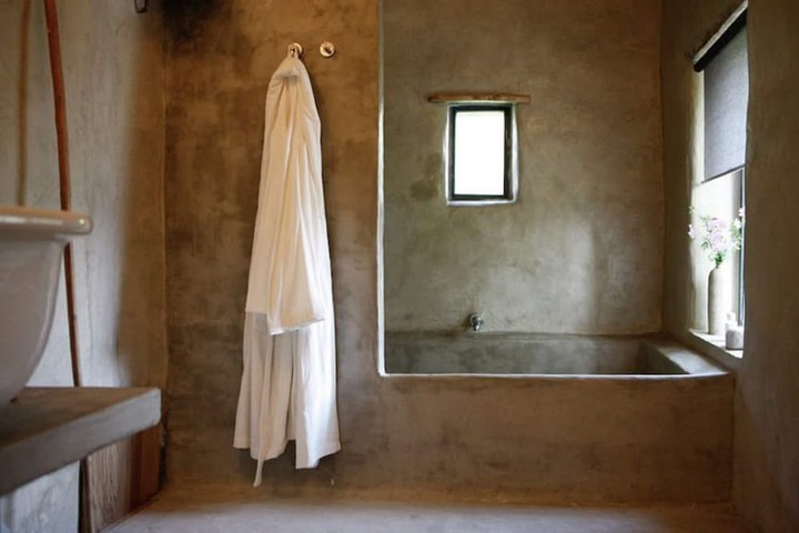 Room 19 of 58