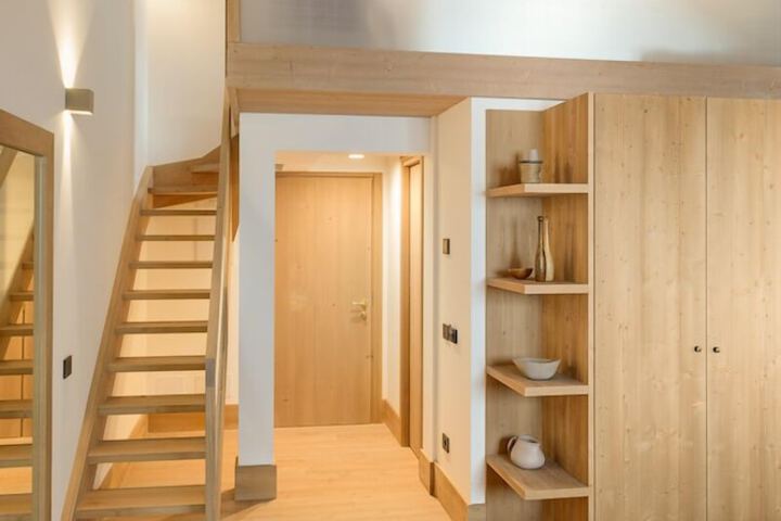 Room 5 of 41