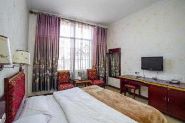 Room 6 of 7
