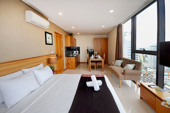 Room 38 of 230