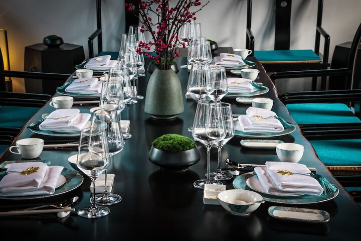 Dining 32 of 49