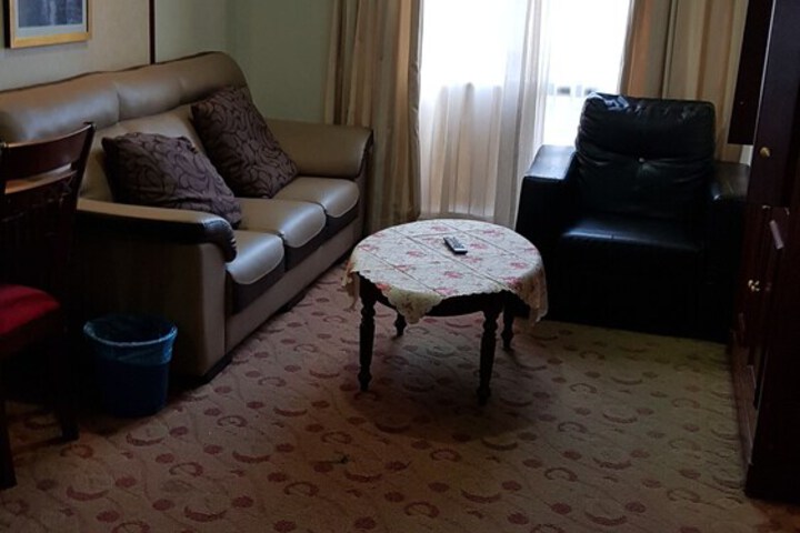 Room 12 of 47