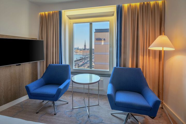 Room 36 of 167