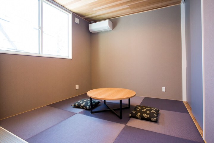 Room 5 of 58