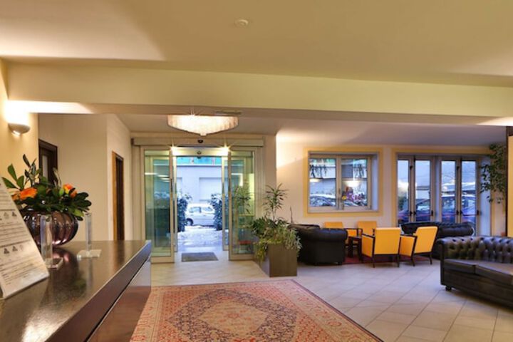 Hotel Lobby