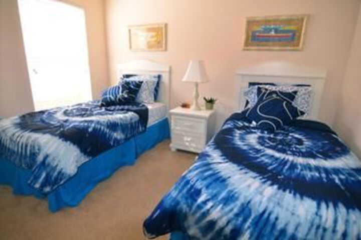 RELAXING 4 Bedroom Holiday home by Follow the sun vacation Rentals