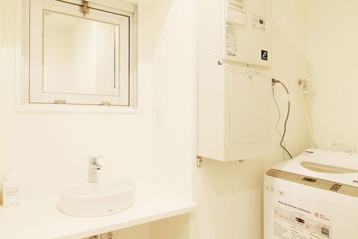 Room 154 of 219