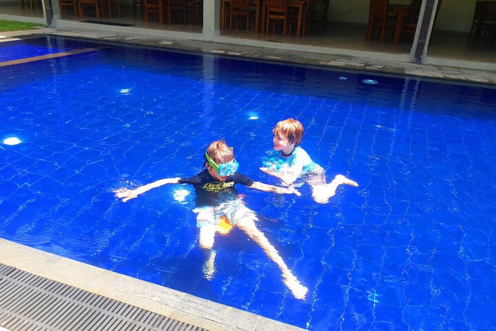 Pool 18 of 65