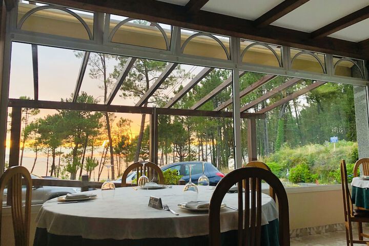 Dining 105 of 136