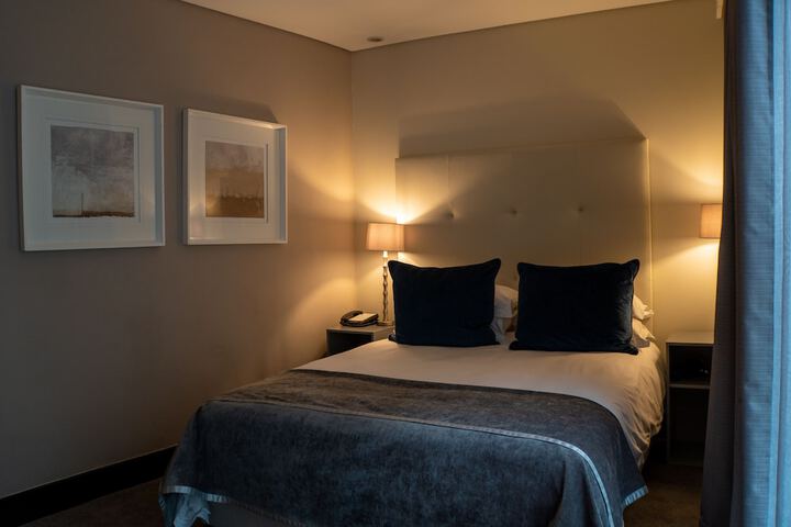 Room 4 of 78