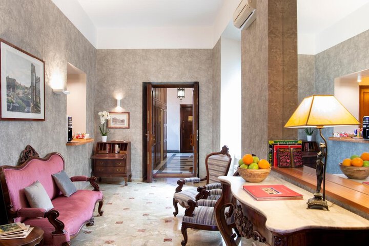 Hotel Lobby