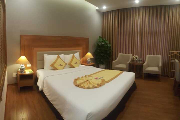 Room 27 of 59