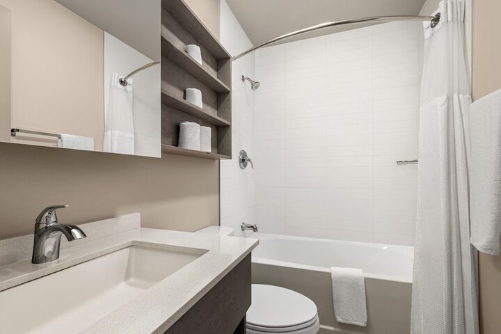 1 Queen Bed Mobility Accessible Roll in Shower (25 of 25)