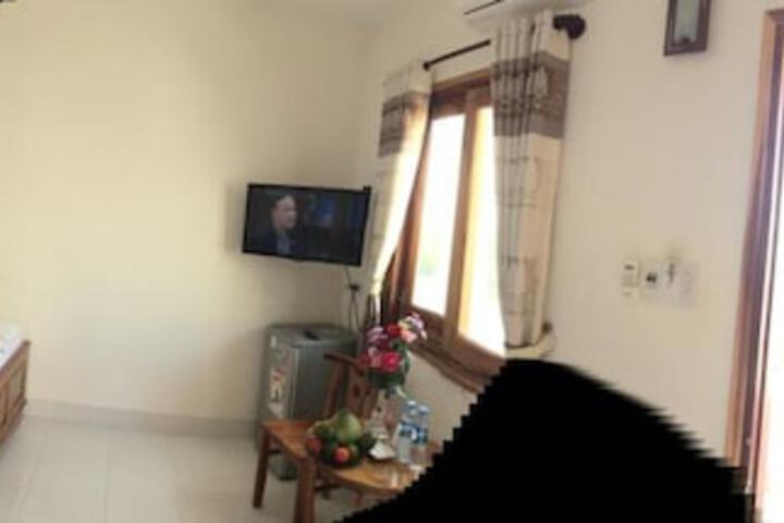 Room 8 of 43