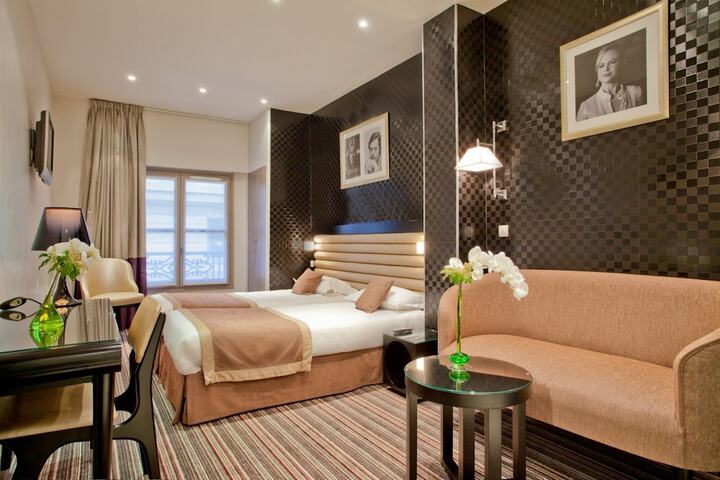 Room 20 of 32
