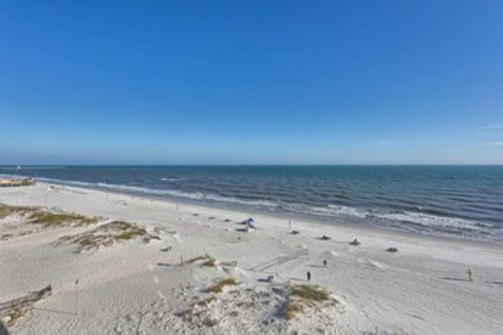 Beach 111 of 360