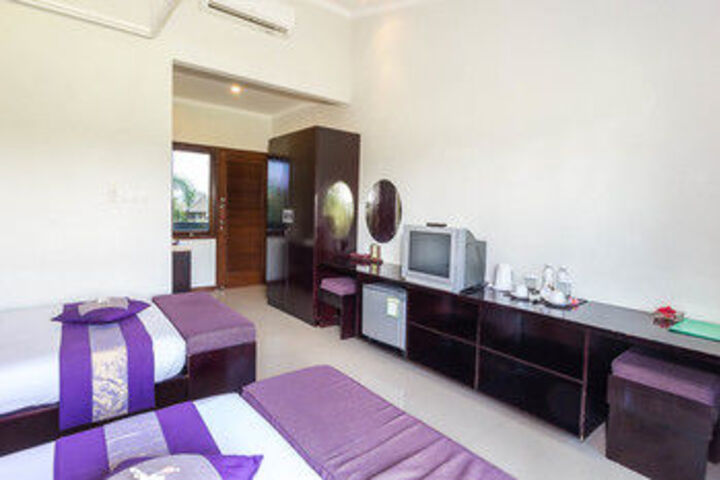 Room 16 of 25