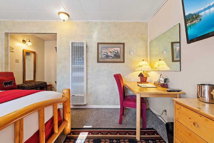 Room 65 of 113