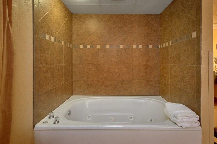 Room 21 of 42