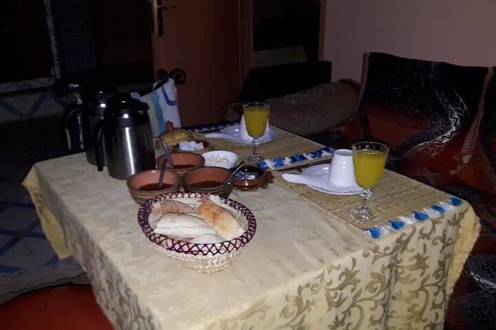 Breakfast/Coffee Service 17 of 31