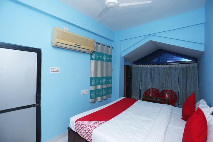 Room 7 of 24