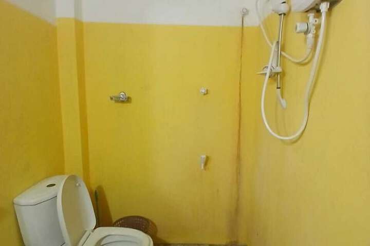 Room 15 of 43