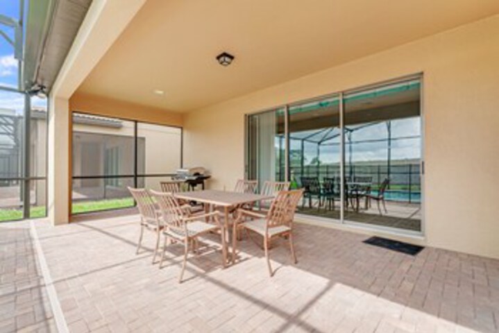 Terrace/Patio 4 of 70