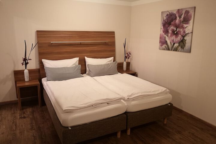 Room 26 of 111