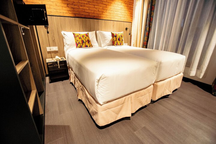 Room 20 of 72
