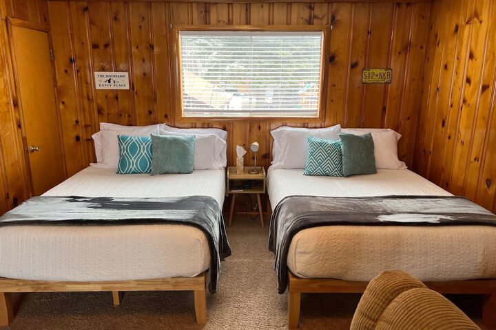 Room 73 of 236