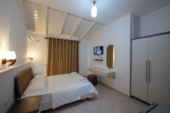Room 40 of 96