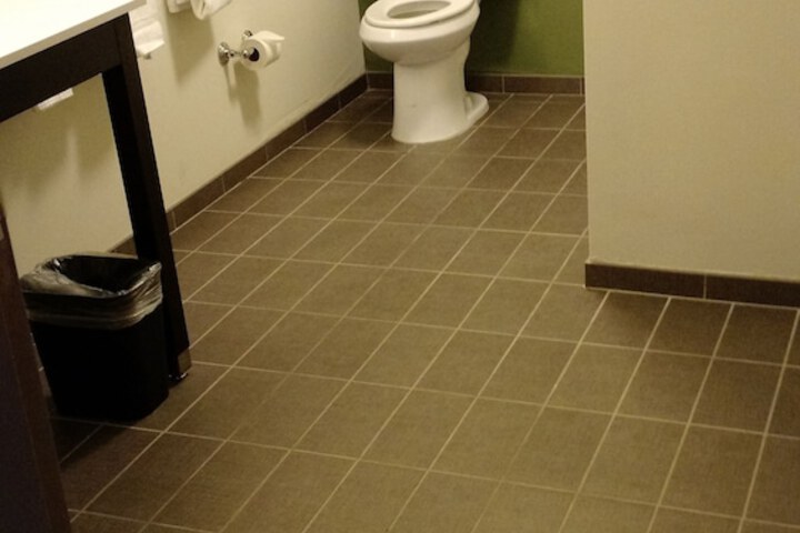 Room 12 of 35