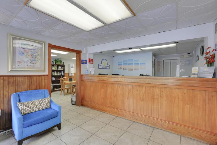 Hotel Interior 9 of 29