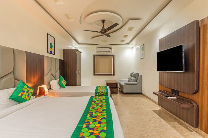 Room 7 of 29