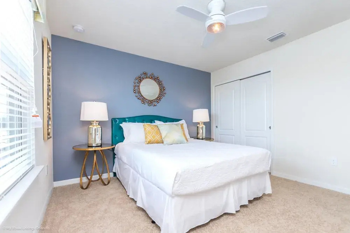 Room 5 of 27