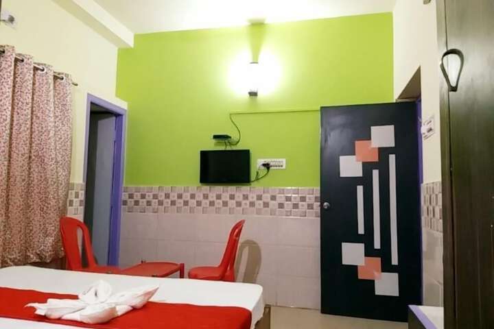 Room 12 of 13