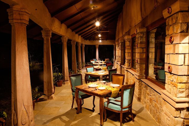 Dining 57 of 69