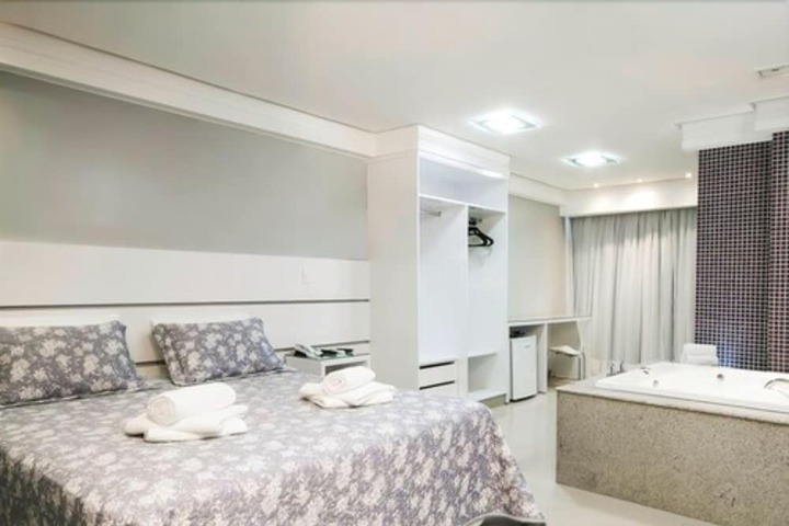 Room 14 of 45