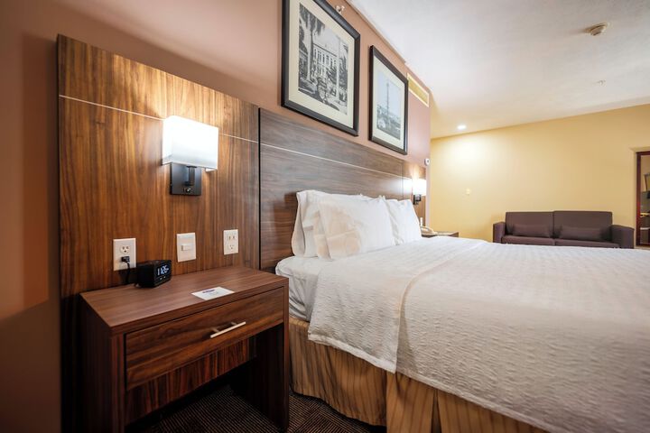 Room 21 of 90