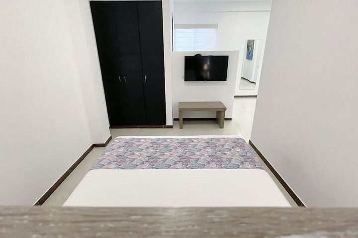 Room 9 of 59