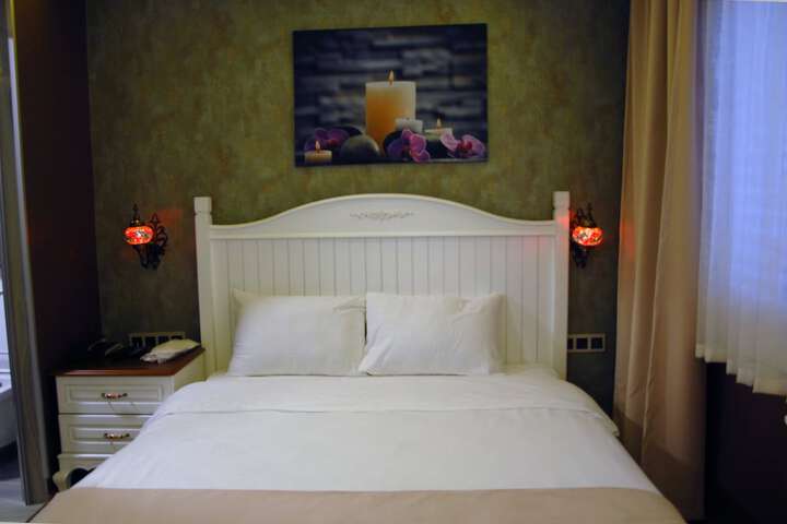 Room 8 of 41