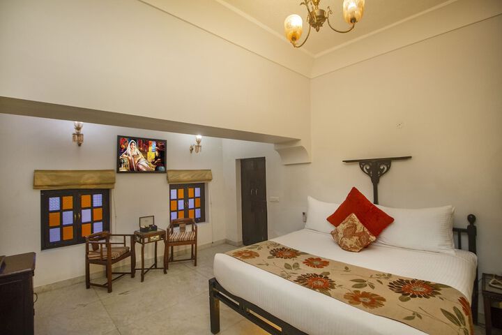 Room 16 of 55