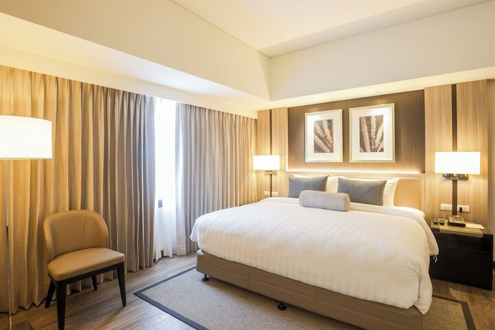 Room 5 of 35