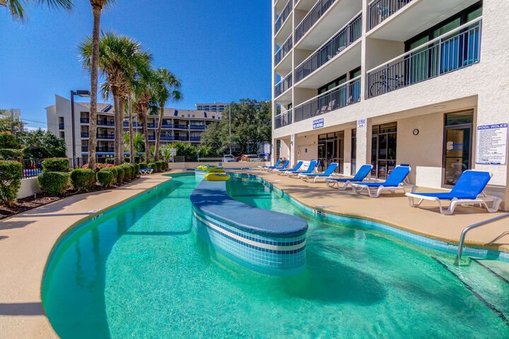Pool Hotel