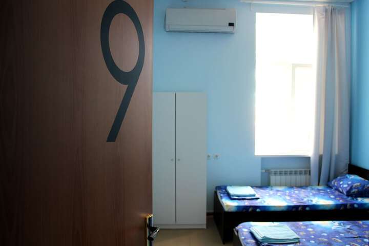 Room 15 of 66