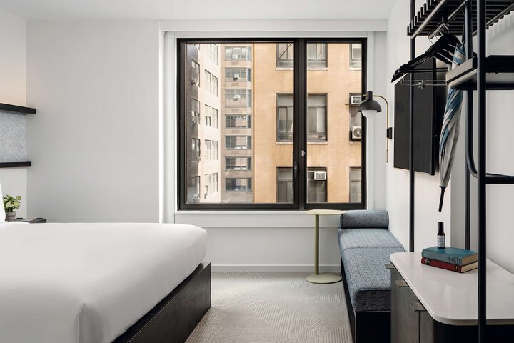 Room 18 of 62