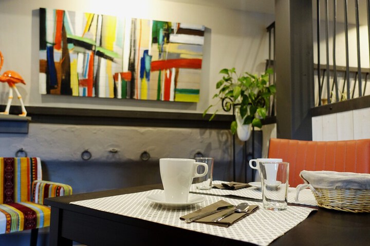 Dining Photos