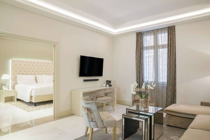 Room 36 of 168
