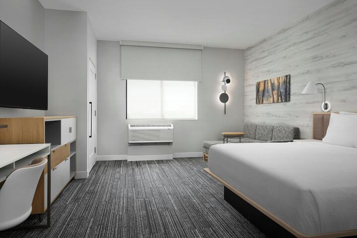 Room 12 of 51