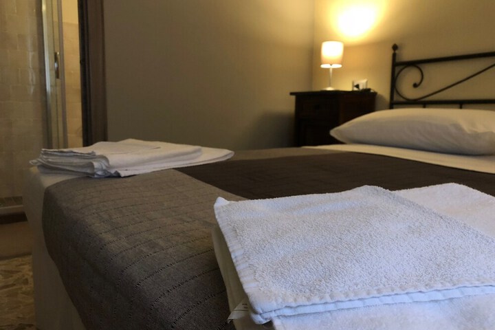 Room 6 of 67